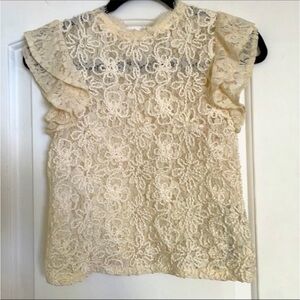 Zara cream lace flutter sleeve top sz S